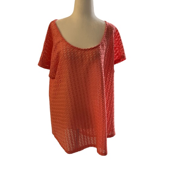 MAURICES Mesh Top zigzag pattern Peach Colour Size 2x - Picture 5 of 7